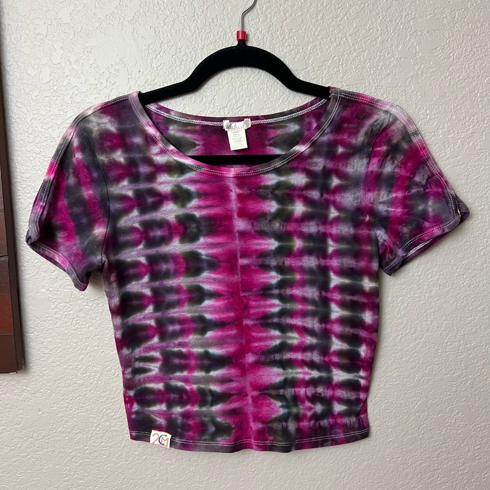 Hand dyed by us!  Size large crop.